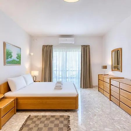 Apartman Sea Breeze Seafront With Valletta Views *